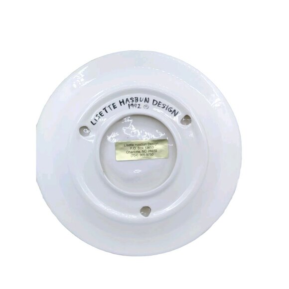 Vtg. North Carolina Artist Lisette Hasbun Decorative Hanging Floral Plate 8.25" - Picture 4 of 12